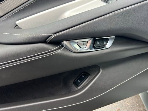 Used 2024 Chevrolet Corvette Stingray Preferred Cpe w/ Battery Protection Package image 17