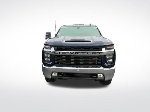 Used 2021 Chevrolet Silverado 2500 LT w/ Convenience Package image 3