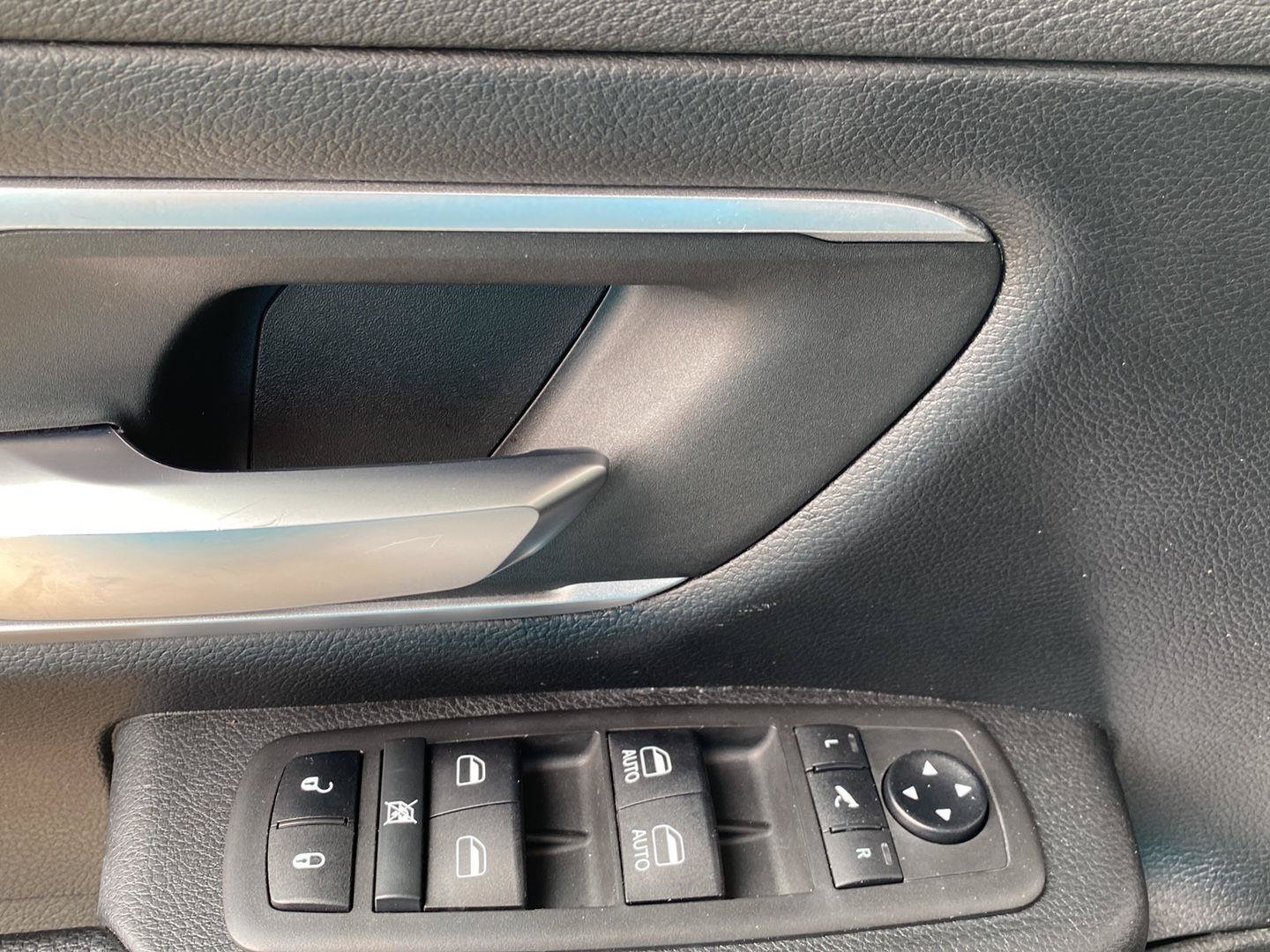 Used 2021 RAM 1500 Big Horn AWD/4WD image 27