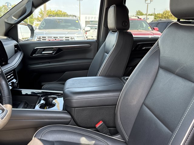 Used 2025 Chevrolet Tahoe Premier AWD/4WD image 5