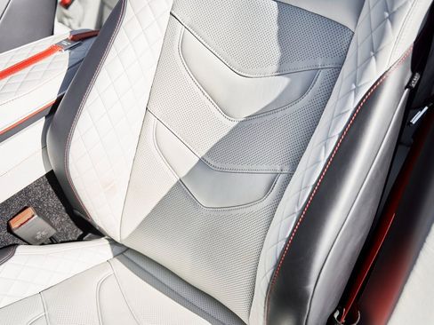 Used 2023 Aston Martin DBS Volante image 53