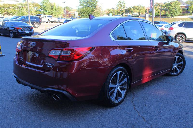 Used 2018 Subaru Legacy 3.6R Limited AWD/4WD image 5