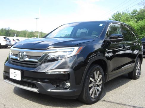 Used 2019 Honda Pilot EX image 1