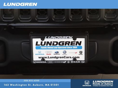 Used 2022 Jeep Wrangler Unlimited Rubicon 392 AWD/4WD image 38