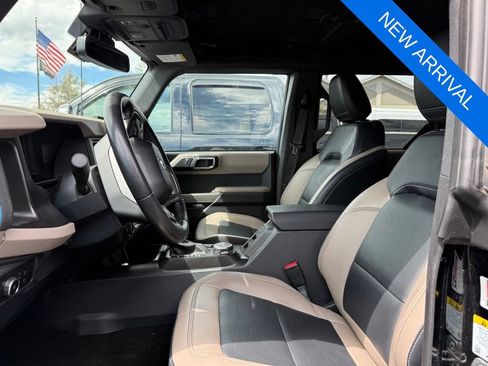 Used 2023 Ford Bronco Wildtrak AWD/4WD image 10