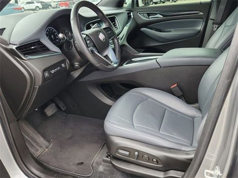 Used 2023 Buick Enclave Premium image 8