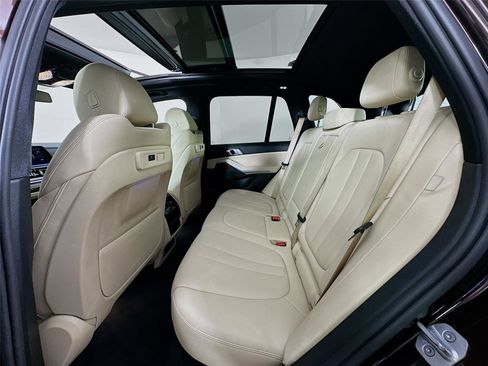 Used 2019 BMW X5 xDrive40i image 25