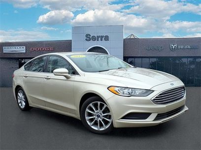 Used 2017 Ford Fusion SE