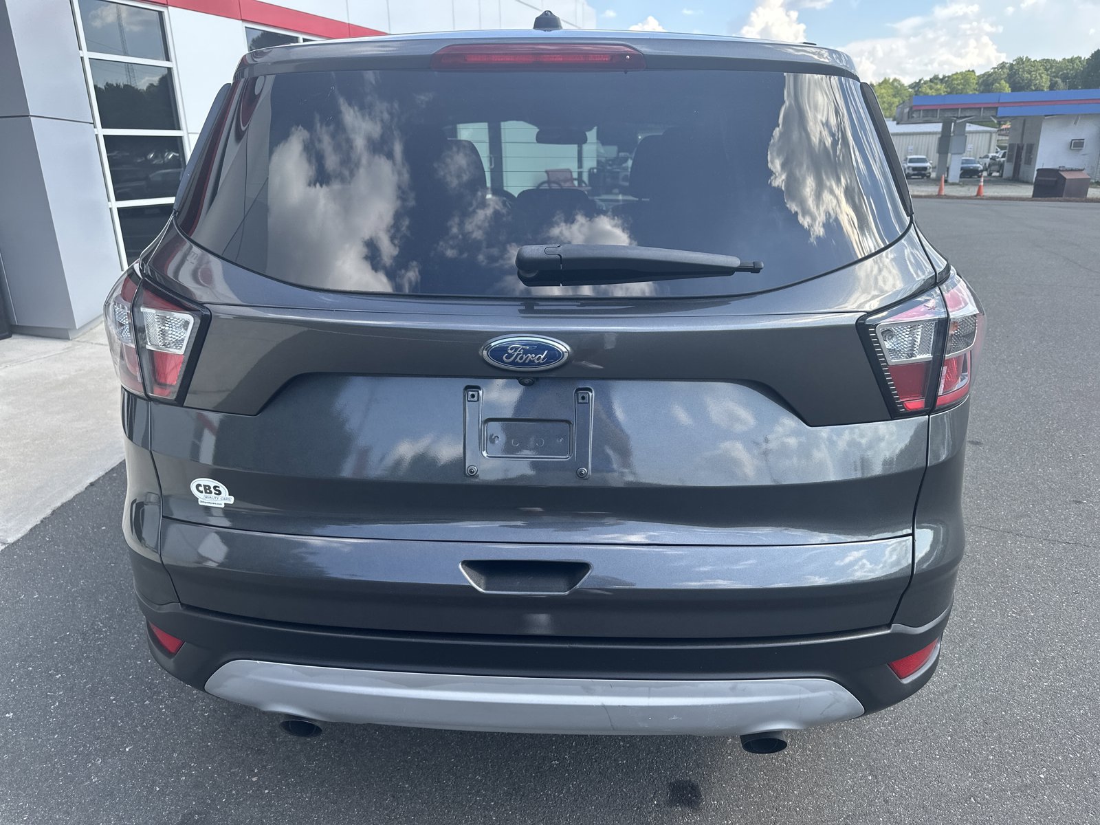 Used 2017 Ford Escape SE FWD image 7