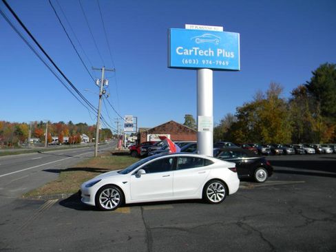Used 2018 Tesla Model 3 Long Range image 9