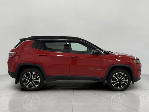 Used 2023 Jeep Compass Limited AWD/4WD image 12