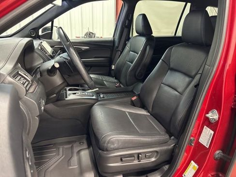 Certified 2023 Honda Passport EX-L image 15