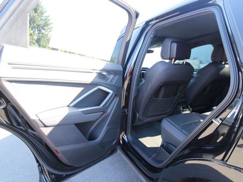 Used 2020 Audi Q3 2.0T Premium Plus image 26