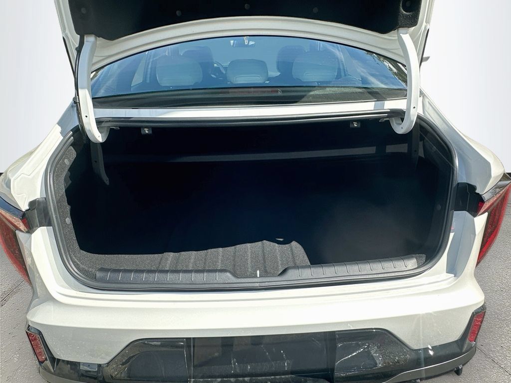 New 2026 Kia K4 GT-Line FWD image 25