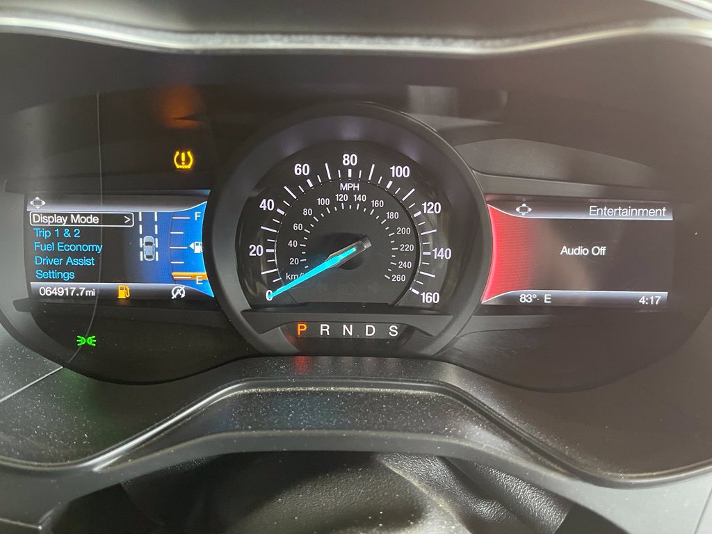 Used 2019 Ford Fusion SE FWD image 8