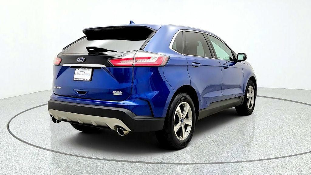 Used 2020 Ford Edge SEL w/ Convenience Package AWD/4WD image 5