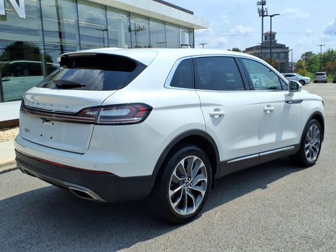 Certified 2023 Lincoln Nautilus Reserve AWD/4WD image 4