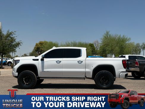 Used 2023 GMC Sierra 1500 Denali Ultimate AWD/4WD image 8