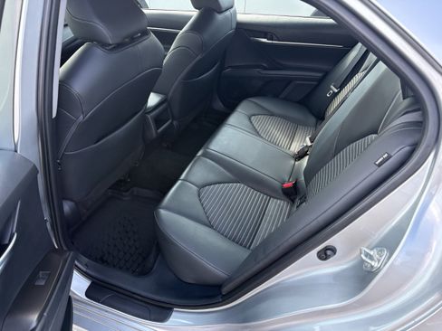 Used 2024 Toyota Camry SE FWD image 7