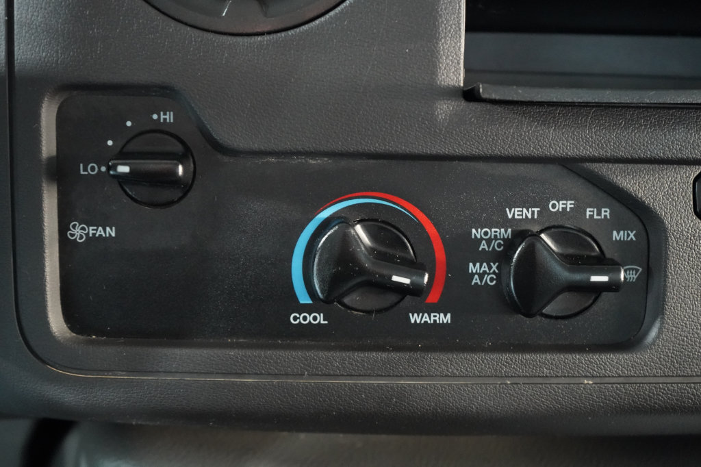 Used 2024 Ford E-350 and Econoline 350 Super Duty w/ Power Windows & Locks Group RWD image 22