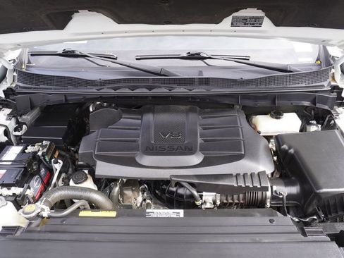 Certified 2022 Nissan Titan SV w/ Accessory Utility Package RWD image 7