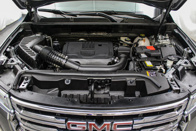Certified 2023 GMC Acadia SLE w/ Driver Convenience Package AWD/4WD image 30