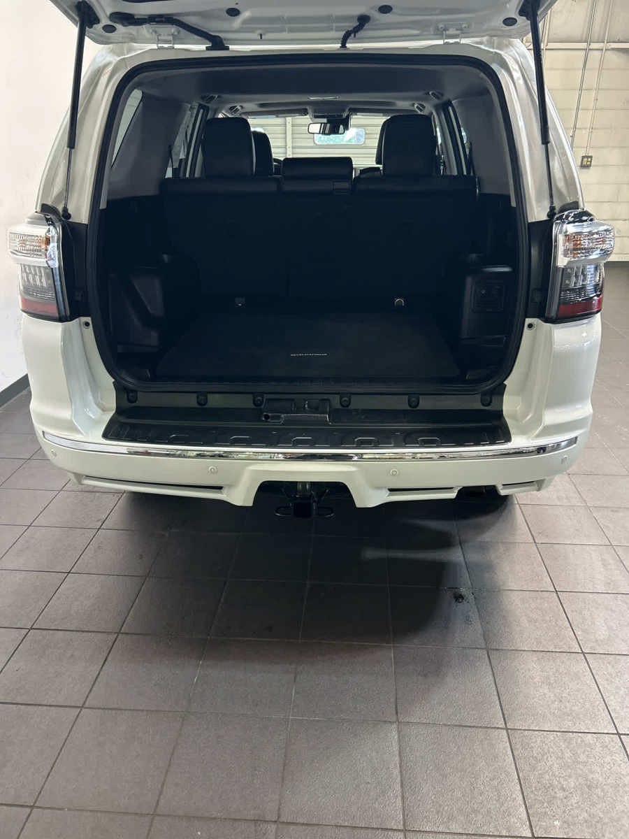 Used 2023 Toyota 4Runner Limited AWD/4WD image 12