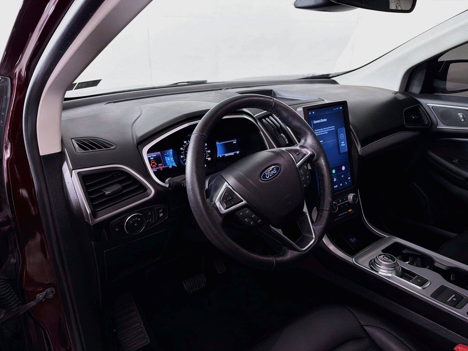 Used 2021 Ford Edge SEL w/ Convenience Package AWD/4WD image 16