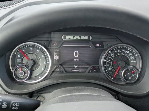 Used 2025 RAM 1500 Big Horn AWD/4WD image 10