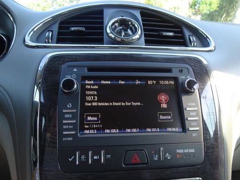 Used 2015 Buick Enclave Leather image 32
