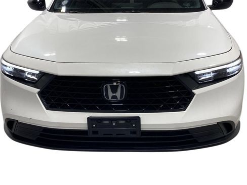 Used 2024 Honda Accord Sport image 27