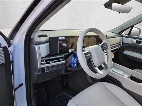 New 2026 Hyundai Santa Fe SEL image 3