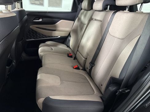 Used 2019 Hyundai Santa Fe SEL FWD image 13