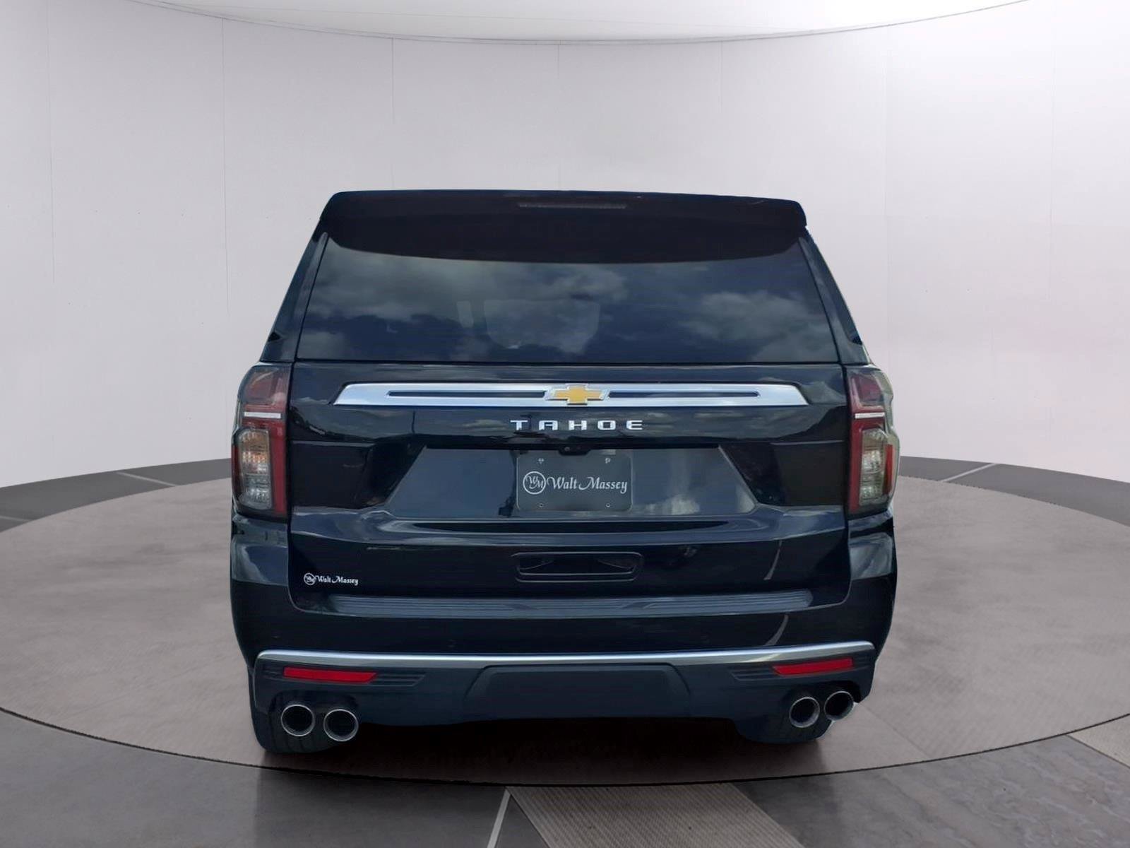 Used 2023 Chevrolet Tahoe High Country AWD/4WD image 4