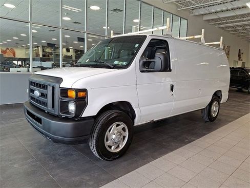 Used 2014 Ford E-150 and Econoline 150 image 3