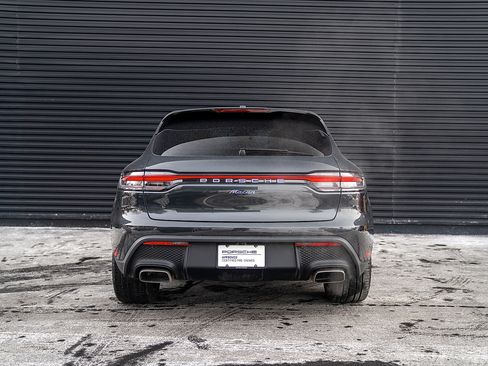 Certified 2025 Porsche Macan image 29