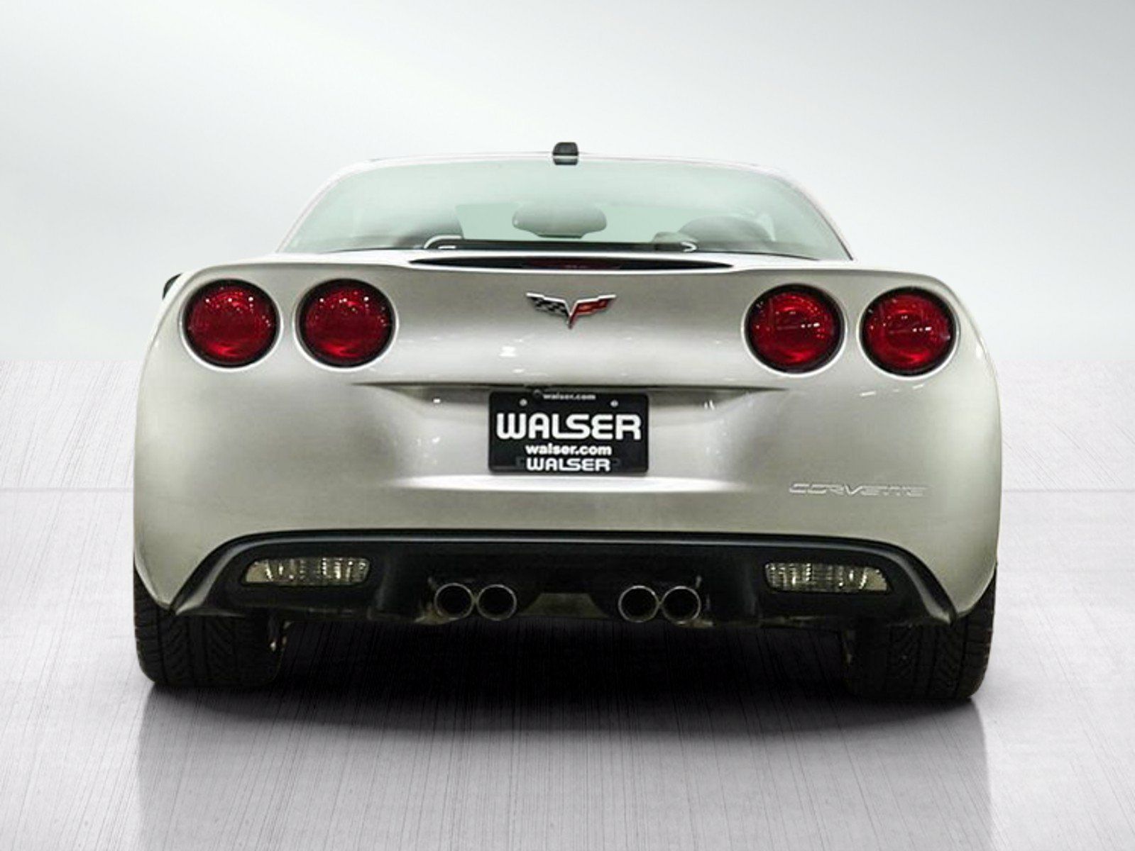 Used 2005 Chevrolet Corvette Coupe w/ Preferred Equipment Group RWD image 4