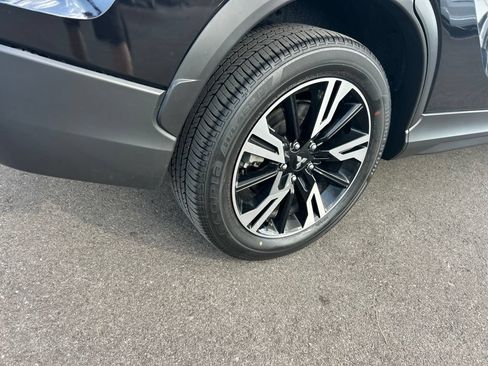 Used 2025 Mitsubishi Eclipse Cross SEL AWD/4WD image 9