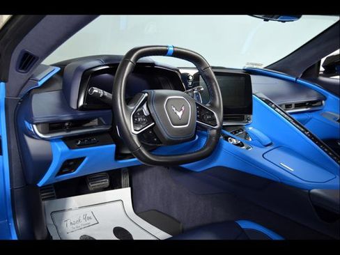 Used 2023 Chevrolet Corvette Stingray Premium Conv w/ Z51 Performance Package image 13