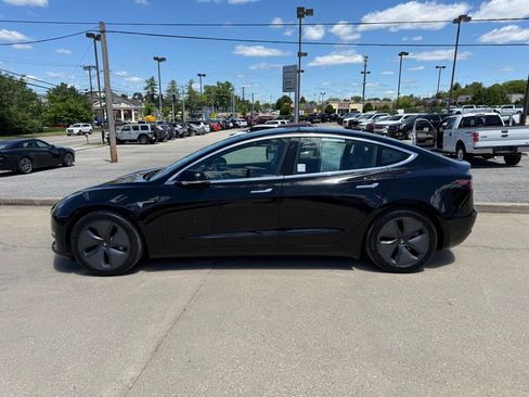 Used 2019 Tesla Model 3 Long Range AWD/4WD image 9