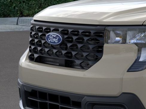 New 2025 Ford Maverick XLT w/ XLT Luxury Package image 18