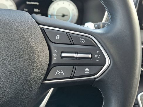 Certified 2023 Hyundai Santa Fe SEL w/ Premium Package image 22