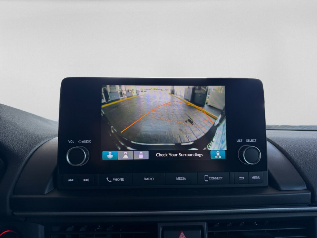 Used 2025 Honda Pilot Sport image 16