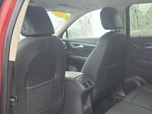 Used 2023 Buick Envision Essence FWD image 16