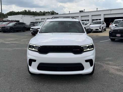 Used 2024 Dodge Durango GT RWD image 8