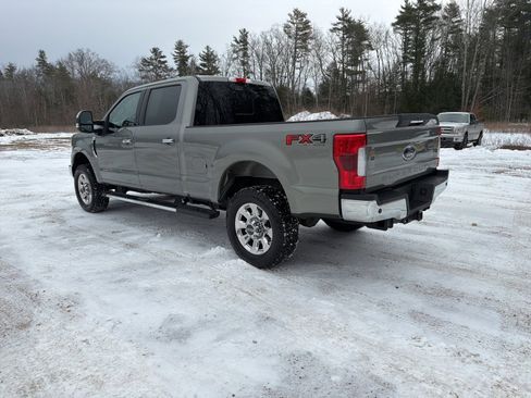 Certified 2019 Ford F350 Lariat w/ Lariat Ultimate Package image 5