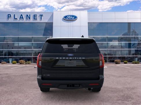 New 2026 Ford Expedition Active RWD image 6