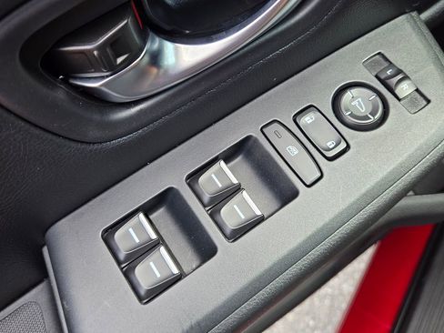 Certified 2023 Honda Pilot Sport image 33