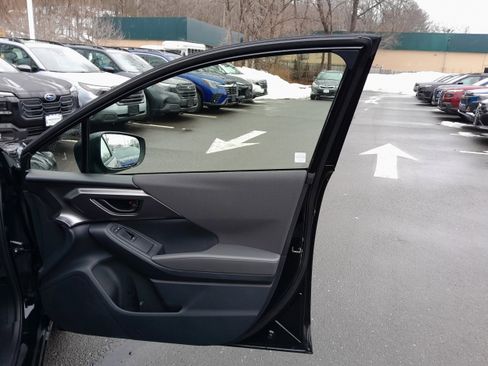 Certified 2025 Subaru Impreza 2.0i image 33