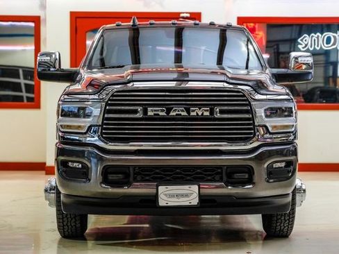 Used 2023 RAM 3500 Laramie image 10